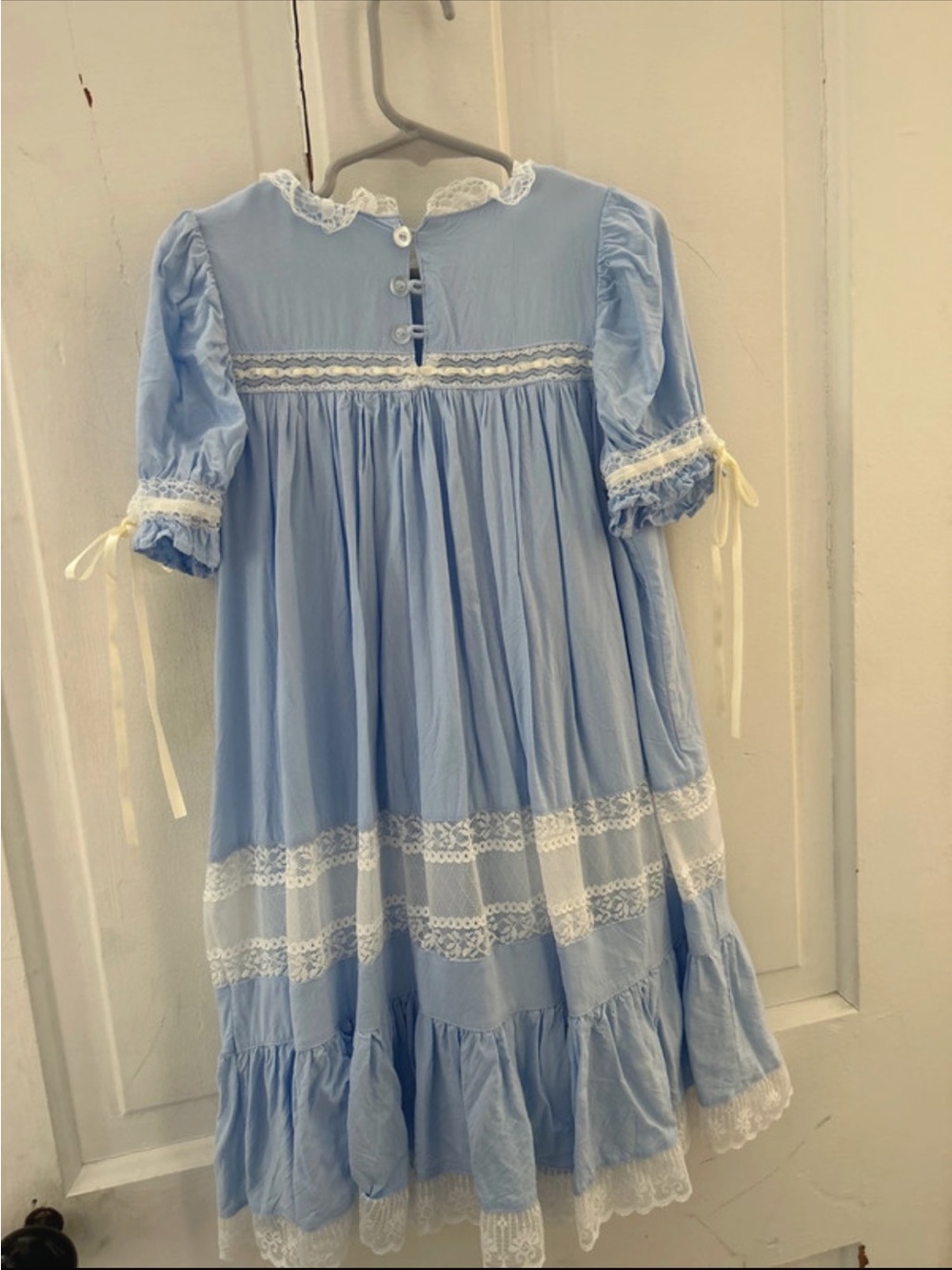 Stitchy Fish Vintage-Inspired Light Blue Lace Trim Dress - Picture 2 of 4